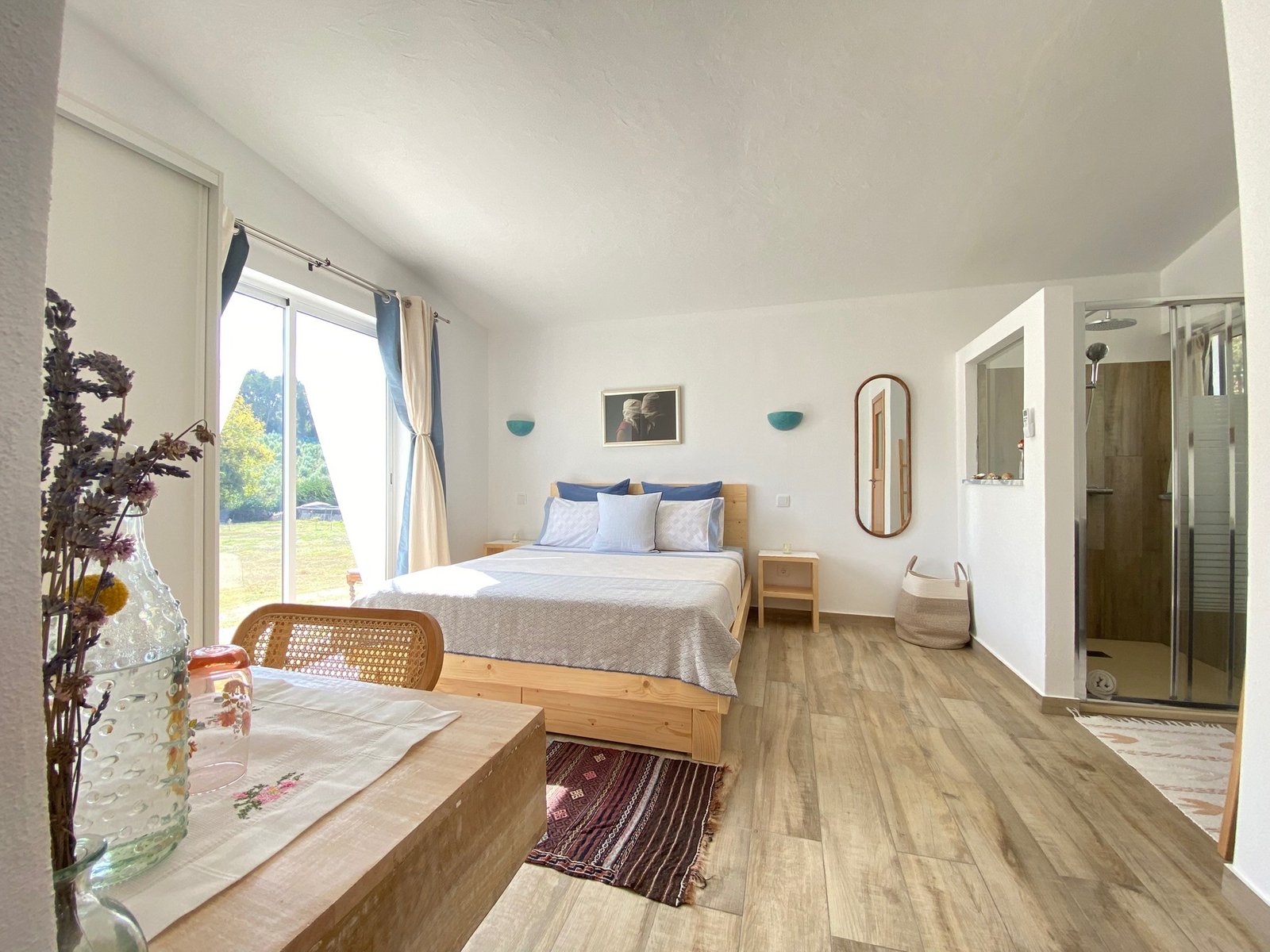 Ensuite 82