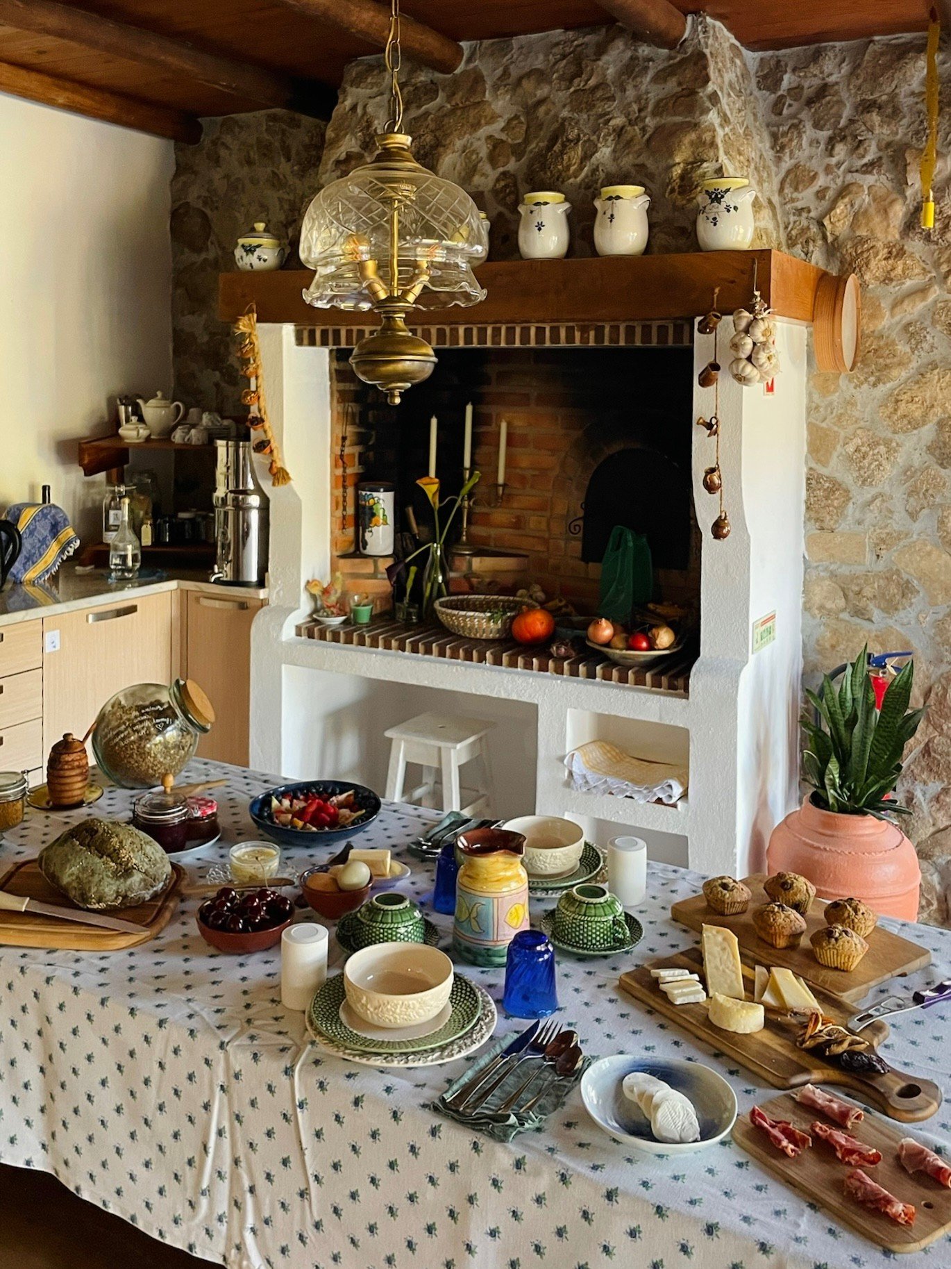 Food and Drinks 11