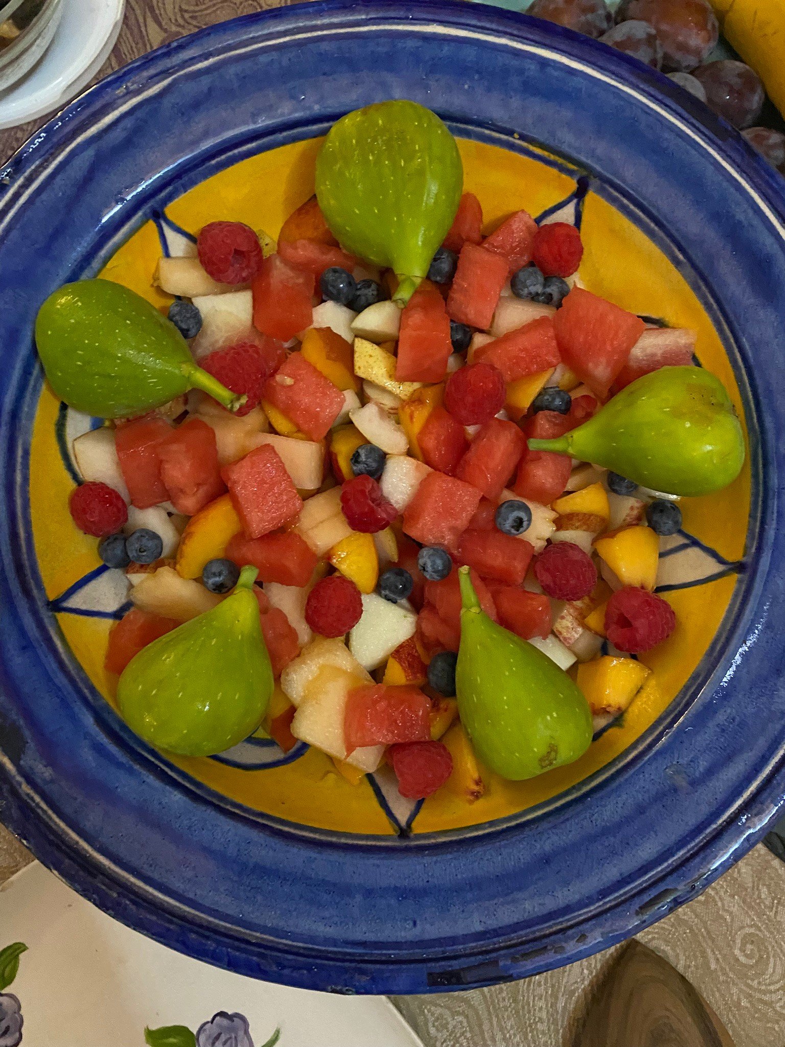Food and Drinks 33