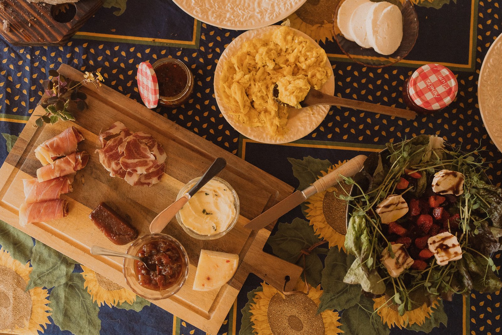 Food and Drinks 37