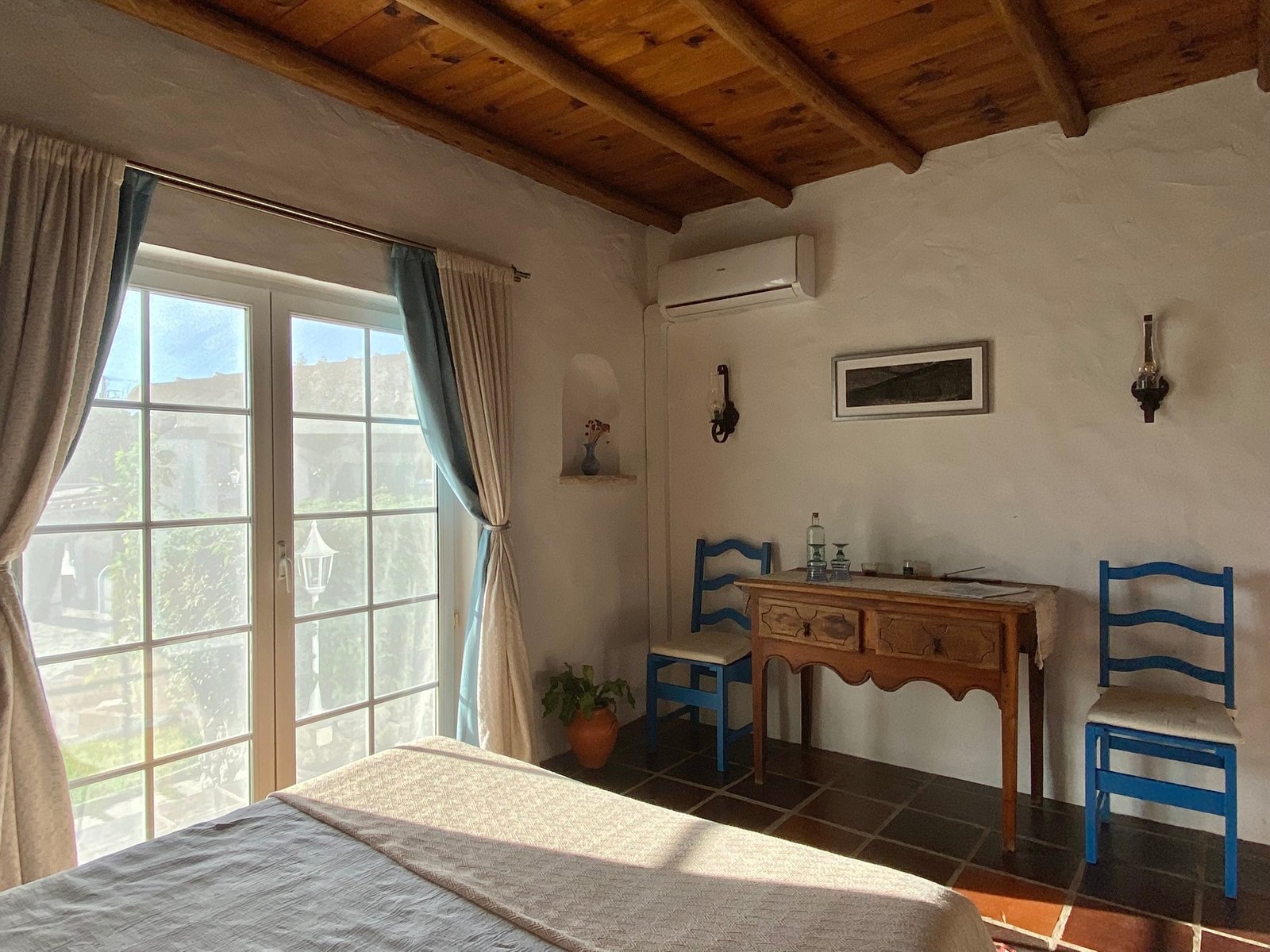 Room 1