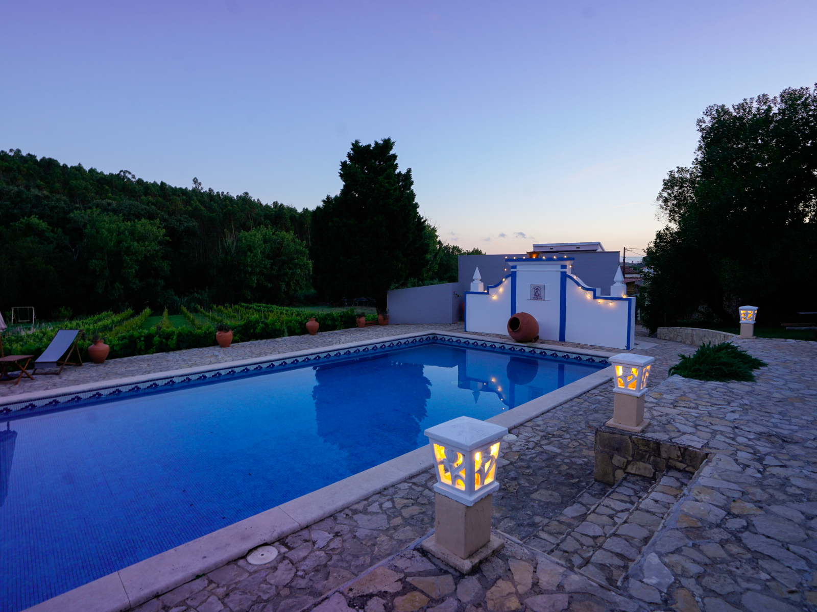 f6ba12a42ea7e0f7315e42bc438b1d9f-11